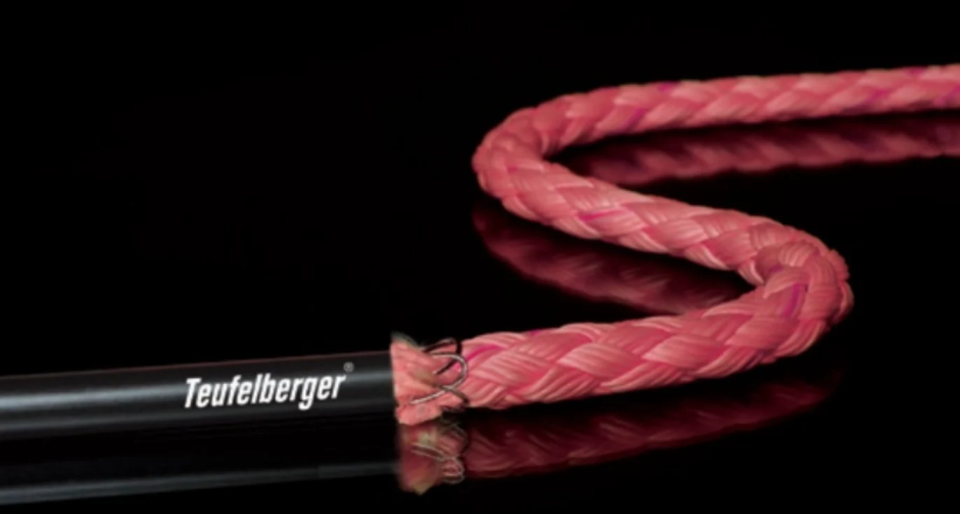 Carrier rope store